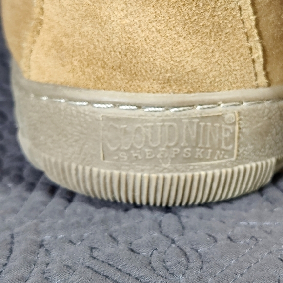 Cloud Nine Sheep Skin Suede Brown Moccasin Shearling Lined Comfy Slipper Men's 9 - Picture 7 of 11